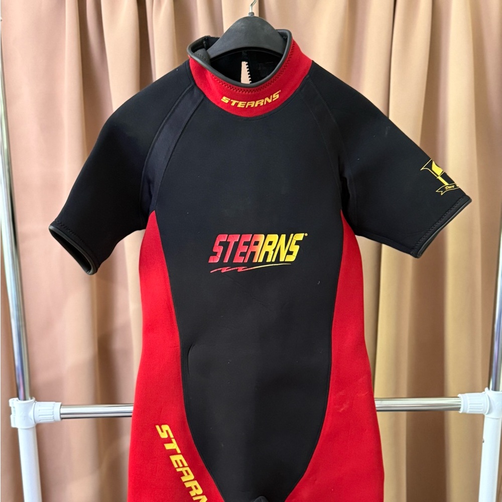 STEARS Adult Neoprene Short Sleeve Color Block Wetsuit